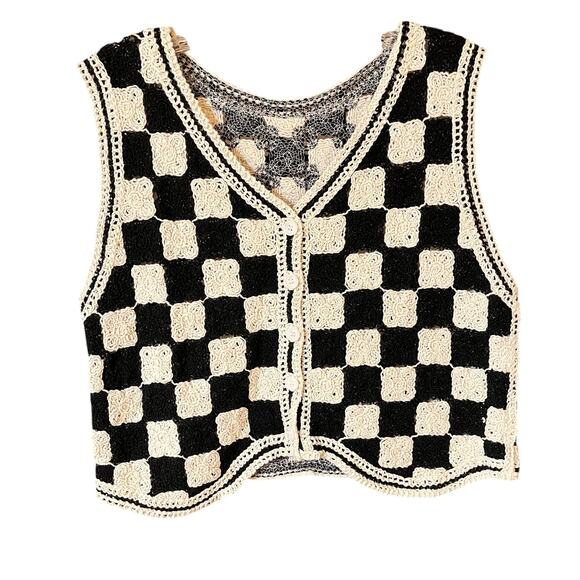 Crochet Checkered Granny Square Sweater Vest Size M Black Boho Festival - Picture 1 of 13
